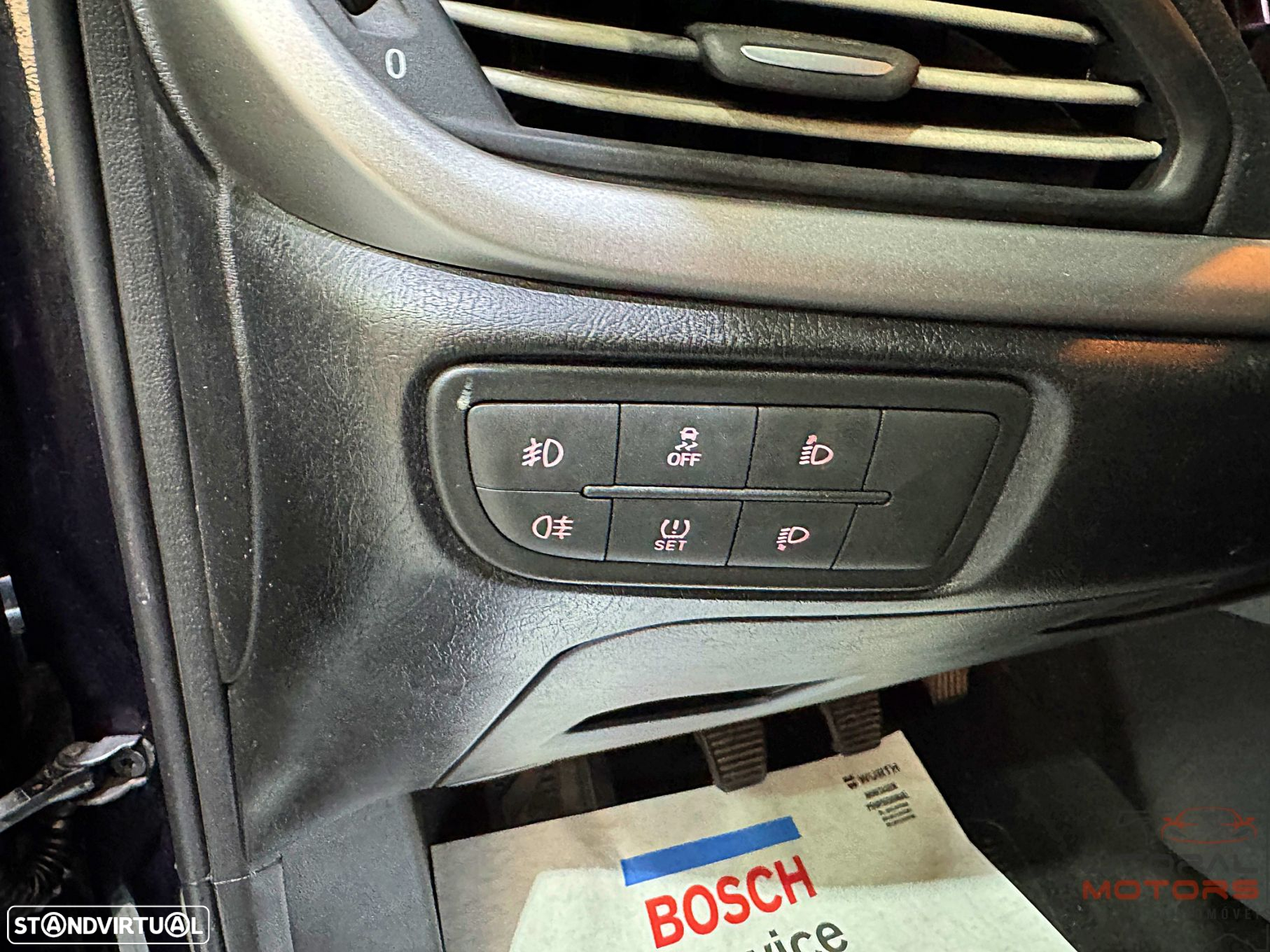 Fiat Tipo Station Wagon 1.3 M-Jet Lounge - 18