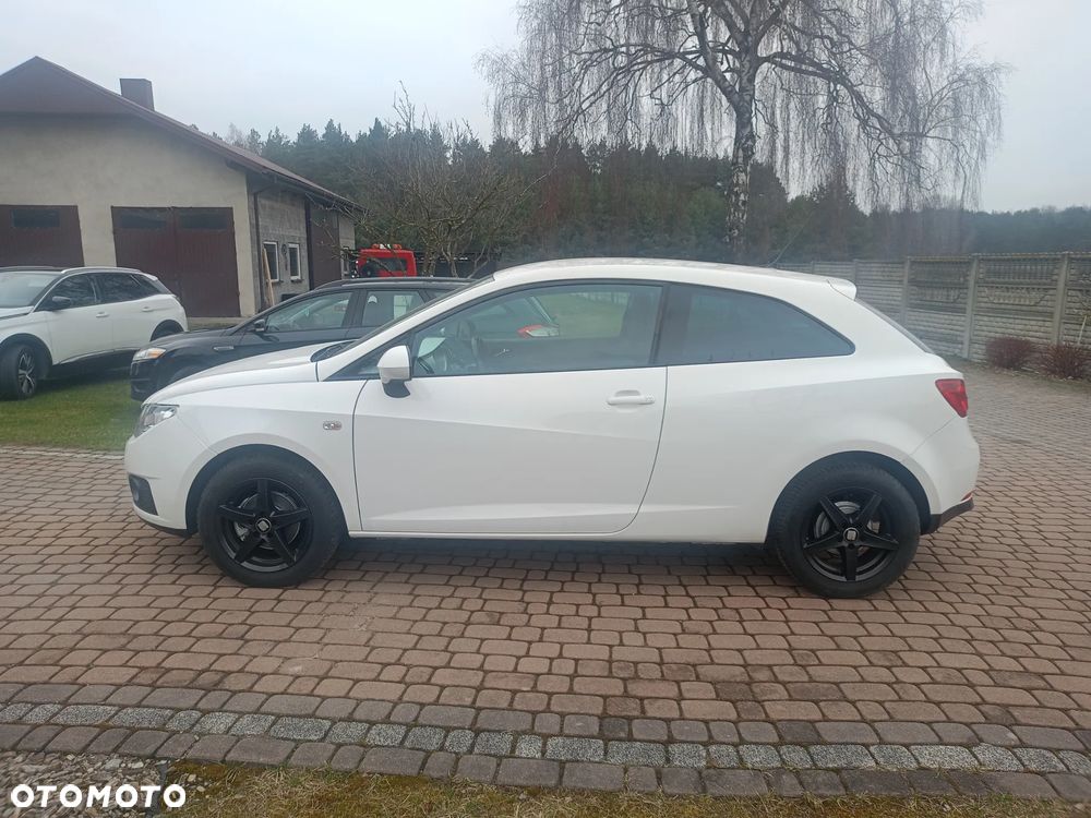 Seat Ibiza SC 1.4 16V Style - 8