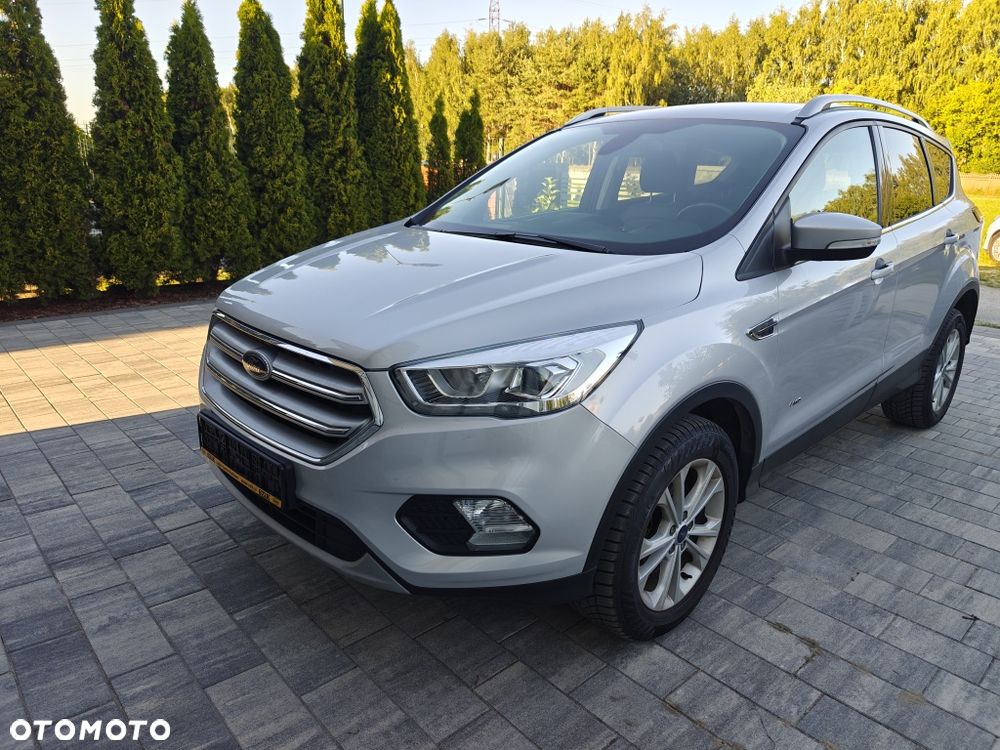 Ford Kuga - 2