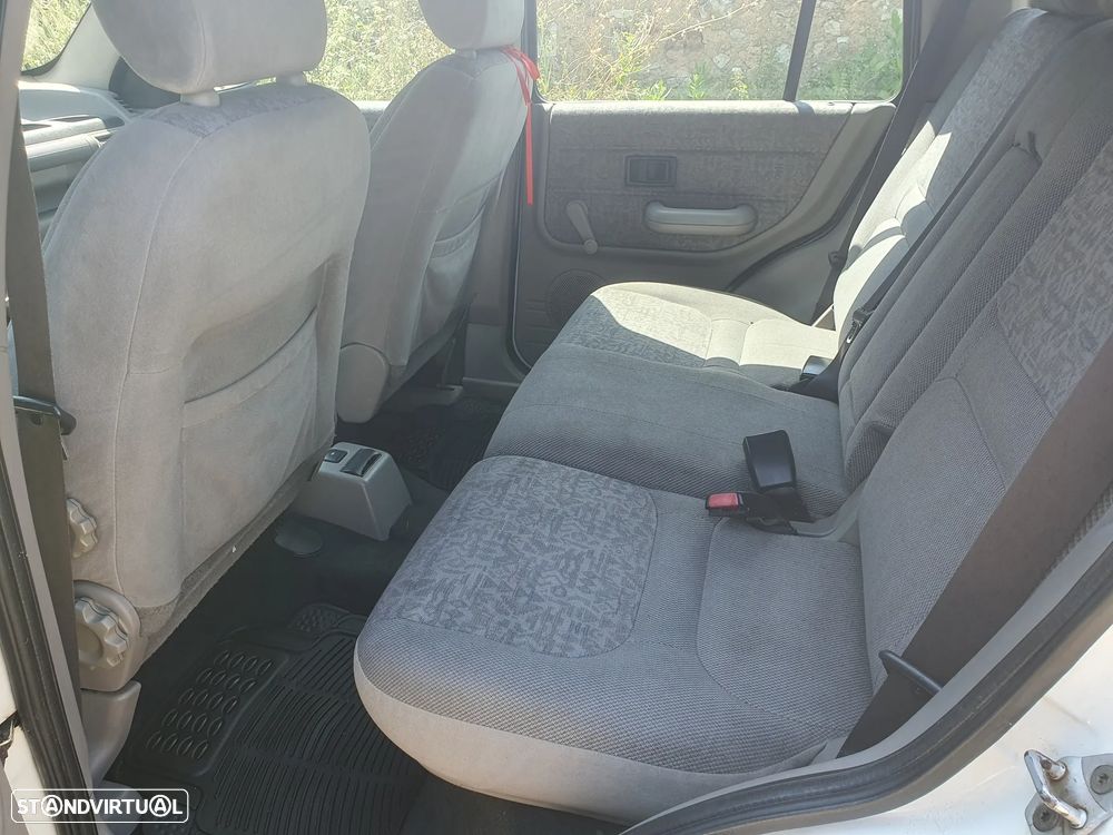Land Rover Freelander 2.0 di - 12