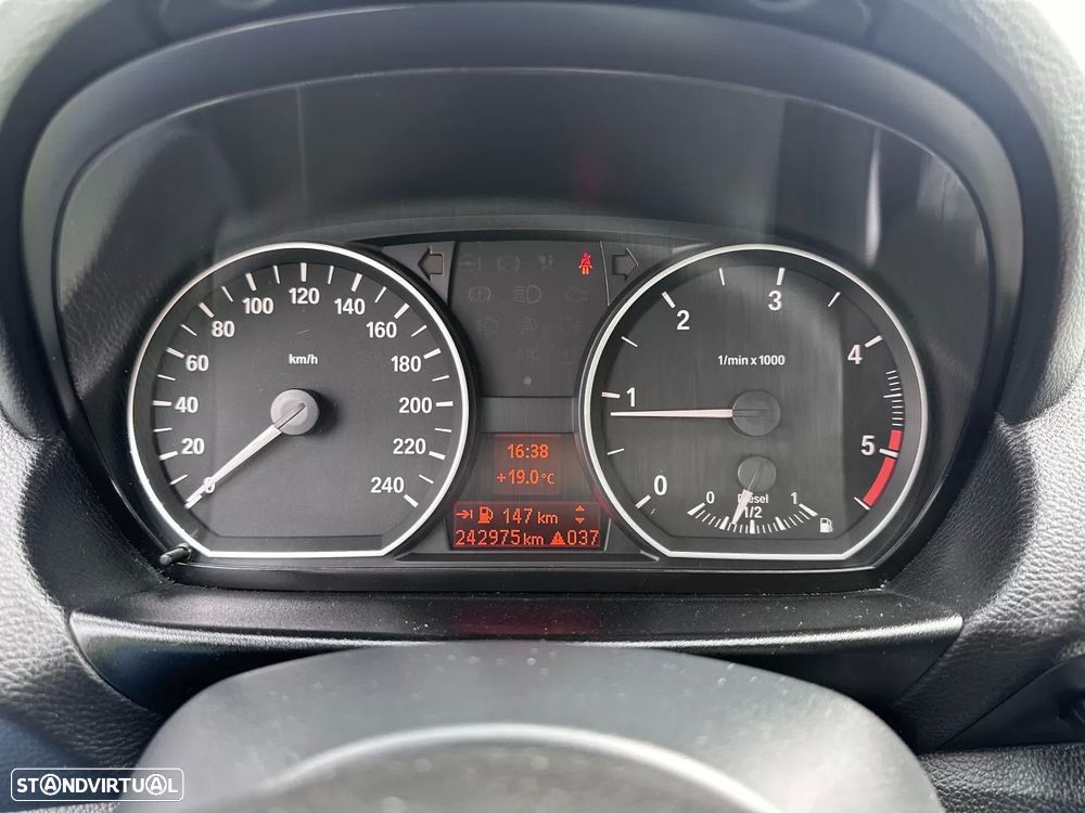 BMW 120 d Edition Sport - 33
