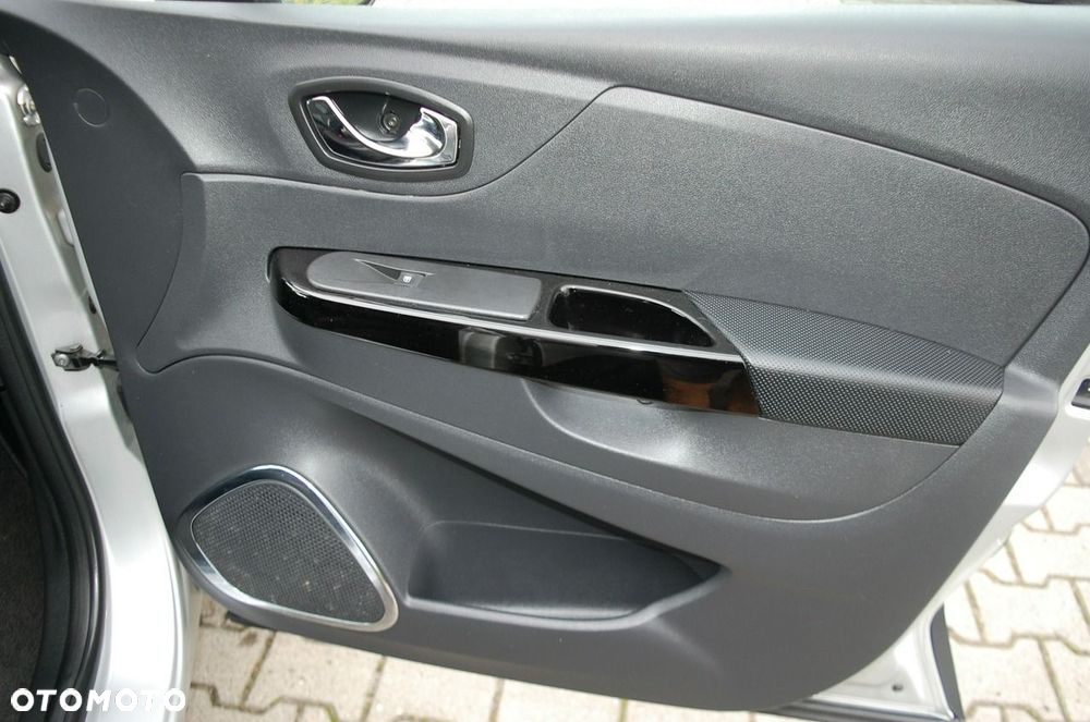 Renault Captur - 31
