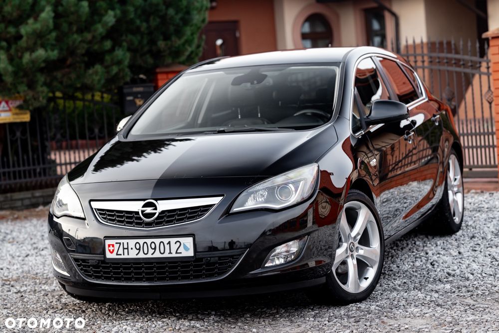 Opel Astra 1.6 Turbo Sport - 4