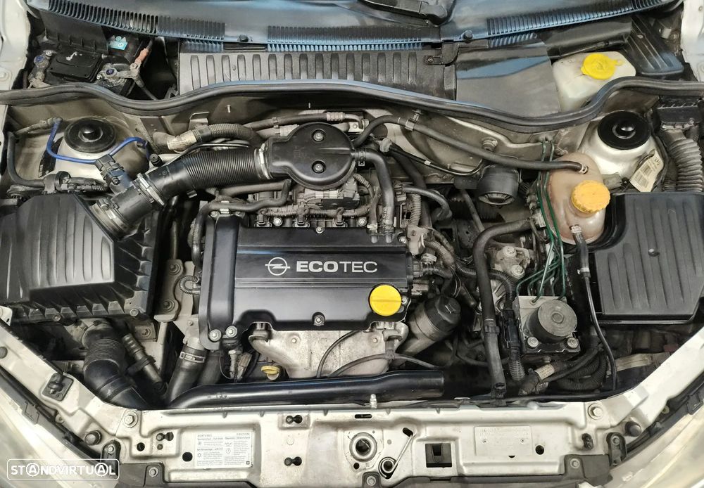 Opel Corsa 1.2 16V Enjoy R - 15