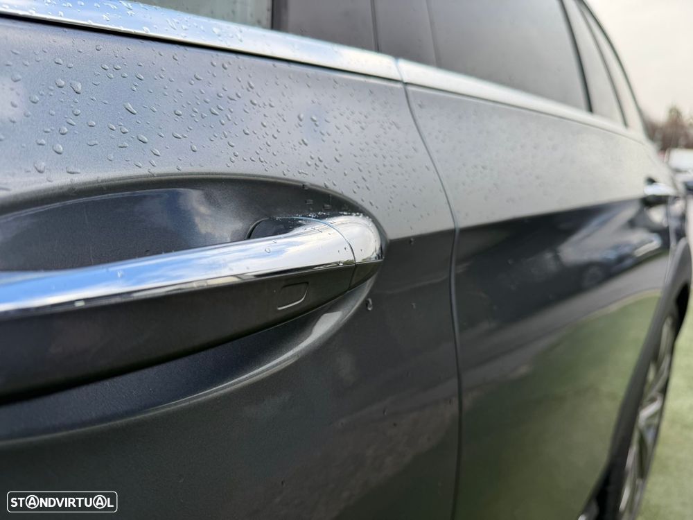 Mercedes-Benz E 220 d 4-Matic All Terrain Avantgarde + - 8