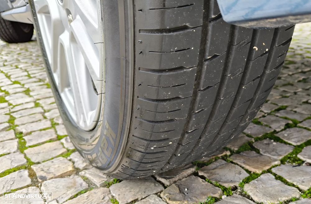 Ford Tourneo Courier 1.0 EcoBoost Titanium - 6