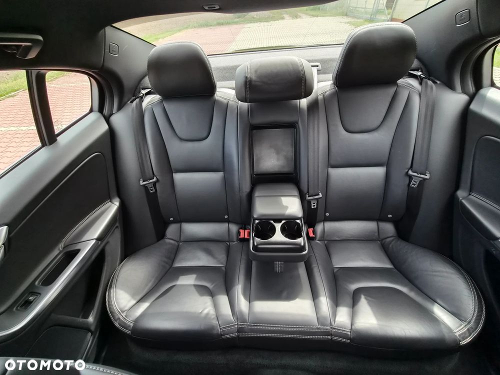 Volvo S60 D4 Drive-E Summum - 8