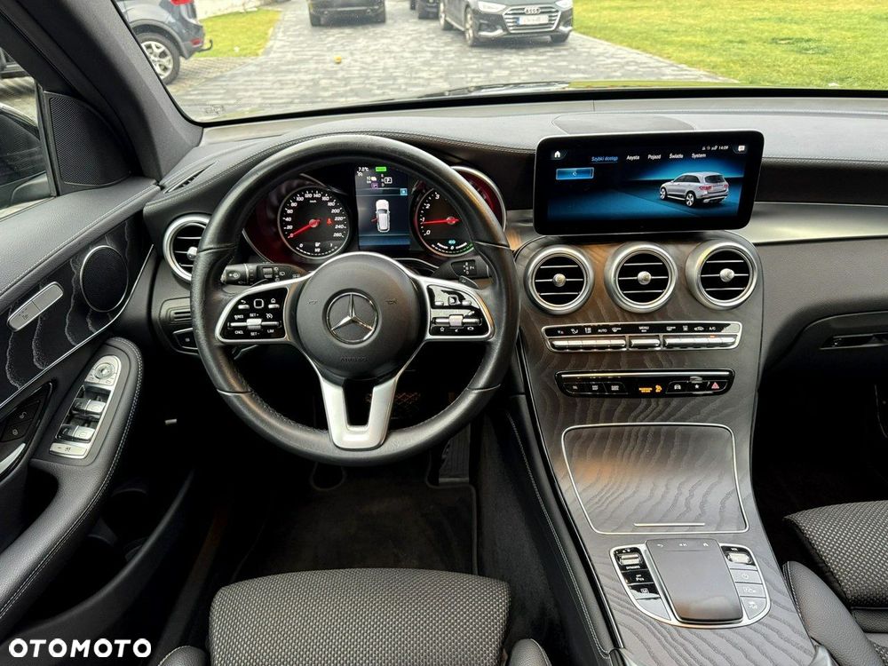 Mercedes-Benz GLC 300 e 4-Matic - 10