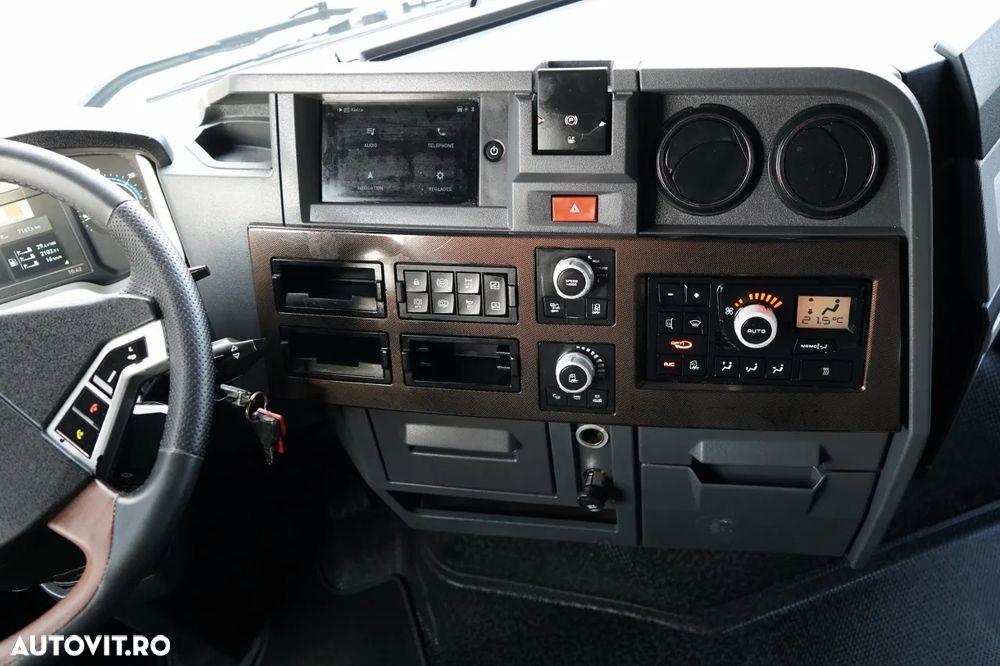 Renault T 520 / RETARDER / JANTE DIN ALIAJ / PIELE / MAXISPACE - 30