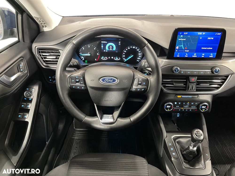 Ford Focus 2.0 EcoBlue Titanium - 6