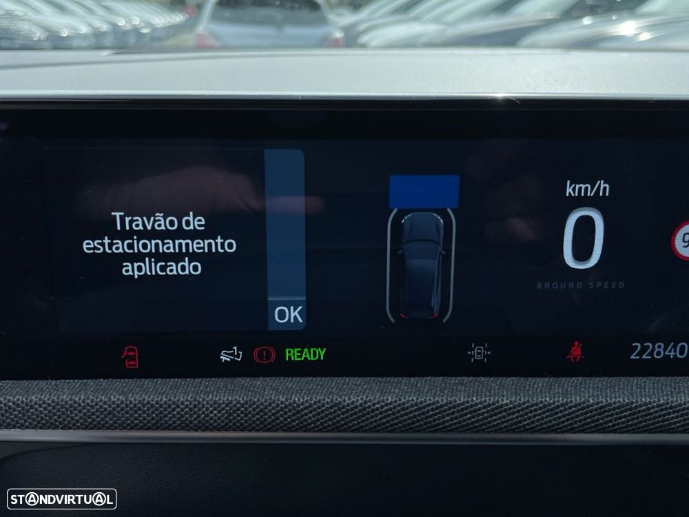 Ford Mustang Mach-E 75.7 kWh Base - 3