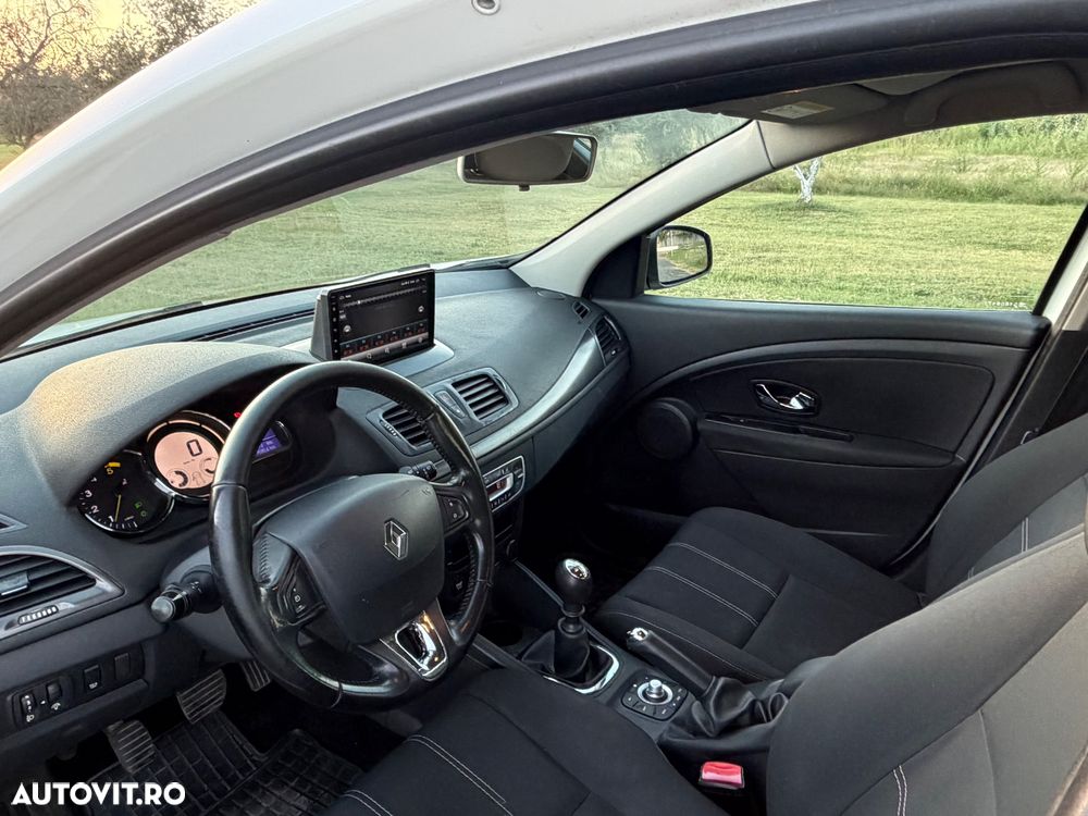 Renault Megane - 10