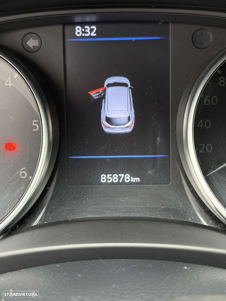 Nissan Qashqai 1.5 dCi Tekna Premium Bose - 2