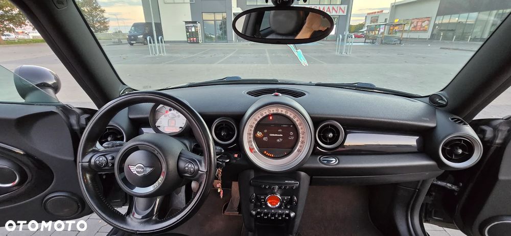 MINI Clubman - 12