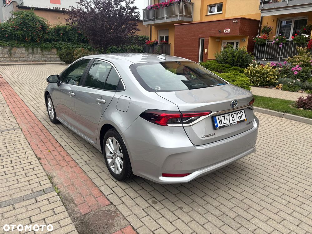 Toyota Corolla 1.8 Hybrid Comfort - 16