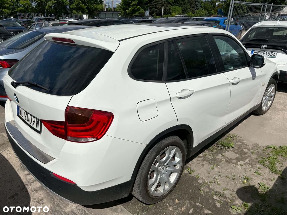 BMW X1 sDrive18d - 4