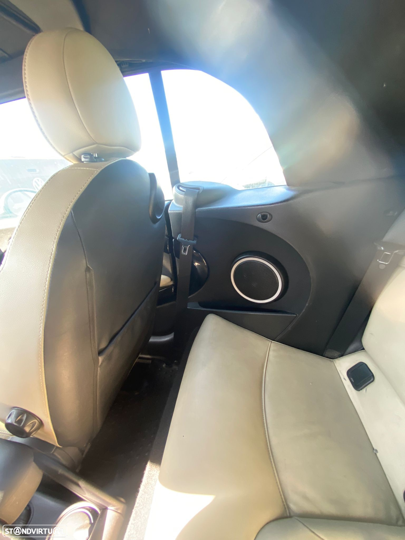 MINI Cabrio Cooper D - 9
