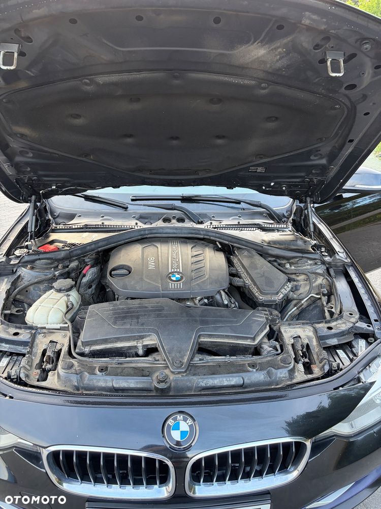 BMW Seria 3 316d M Sport - 12