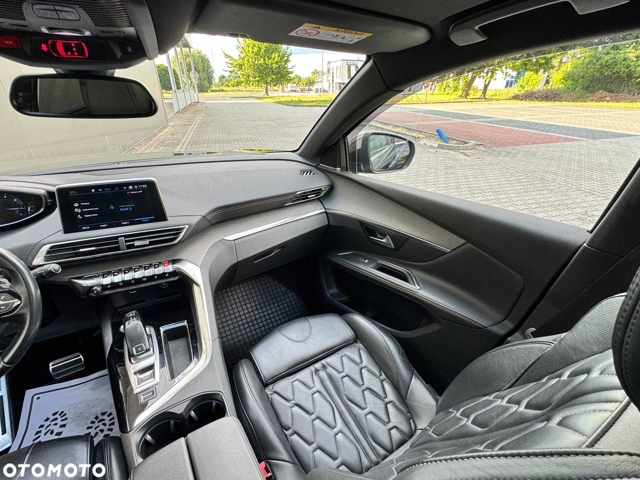 Peugeot 5008 BlueHDI 180 EAT8 GT - 15