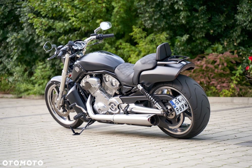 Harley-Davidson V-Rod Muscle - 3