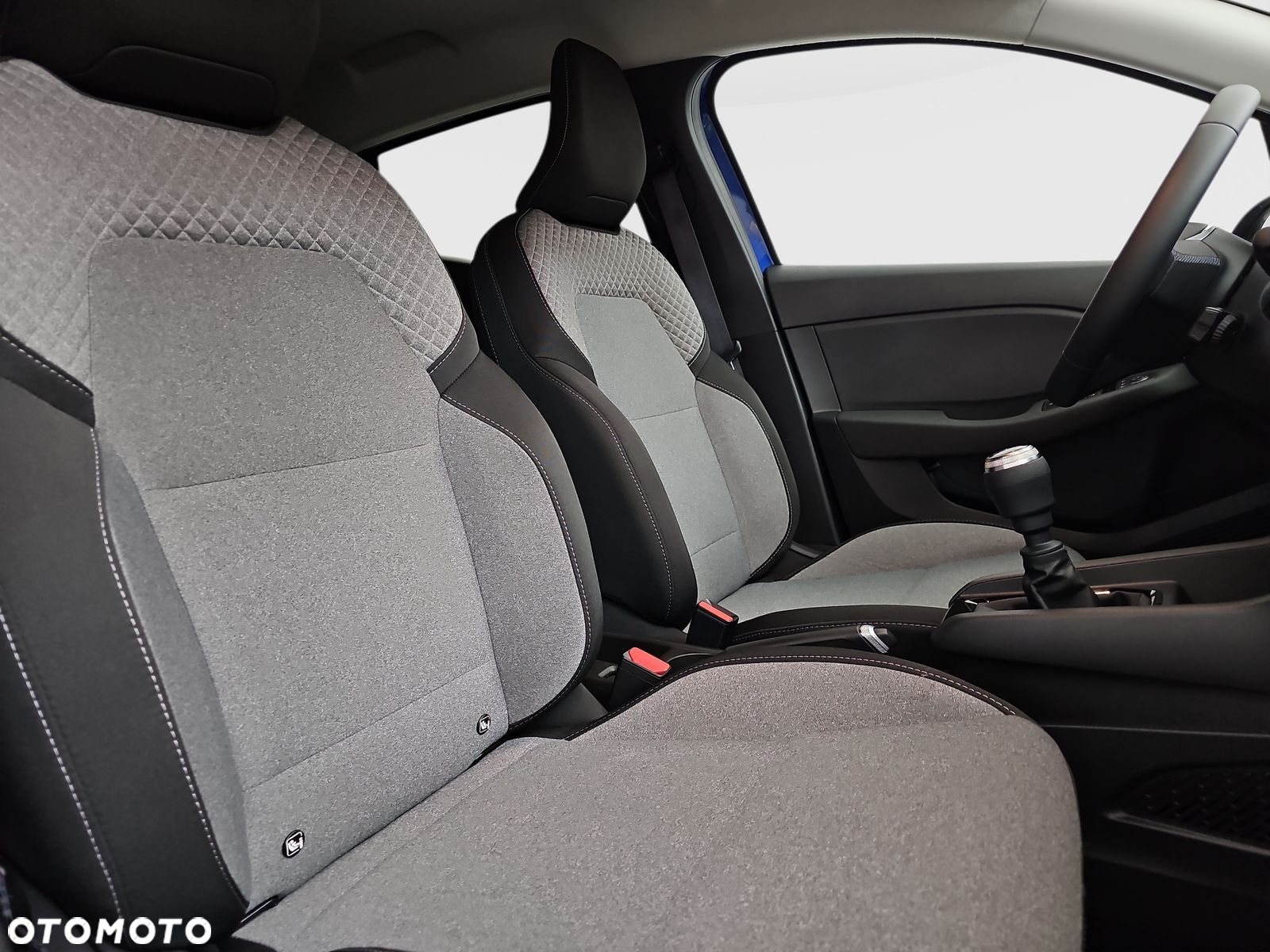 Renault Clio 1.0 TCe Evolution - 25