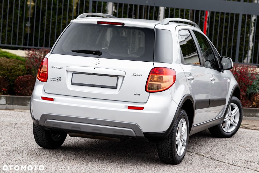Suzuki SX4 1.6 Premium 4WD - 12