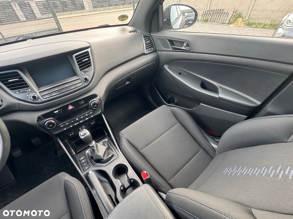 Hyundai Tucson blue 1.6 GDi 2WD Passion - 15