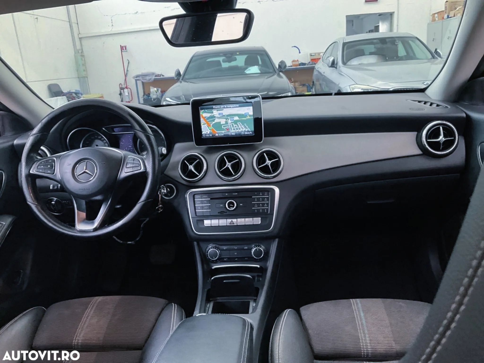 Mercedes-Benz CLA 180 d 7G-DCT - 5