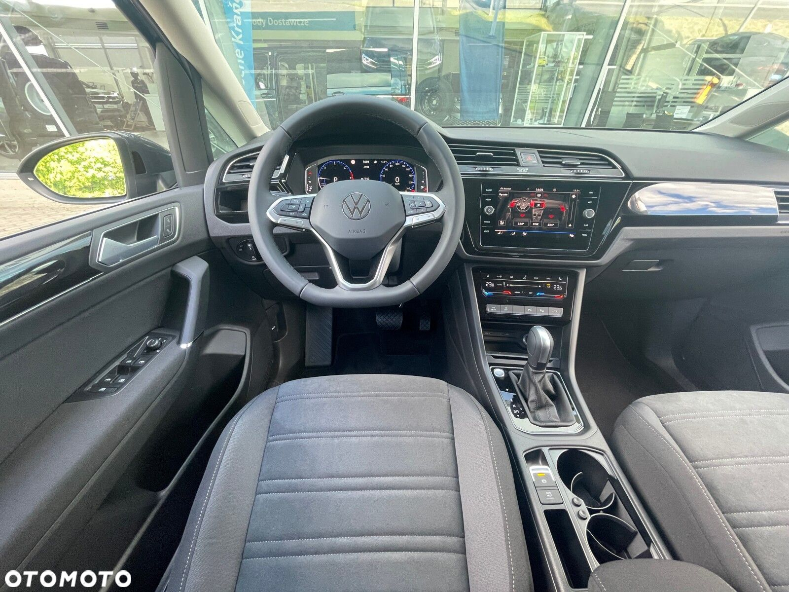 Volkswagen Touran 1.5 TSI EVO Highline DSG - 9