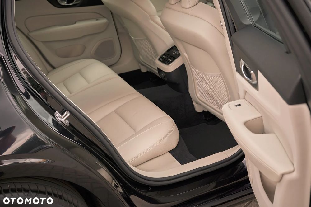 Volvo V60 B4 D Geartronic Inscription - 17