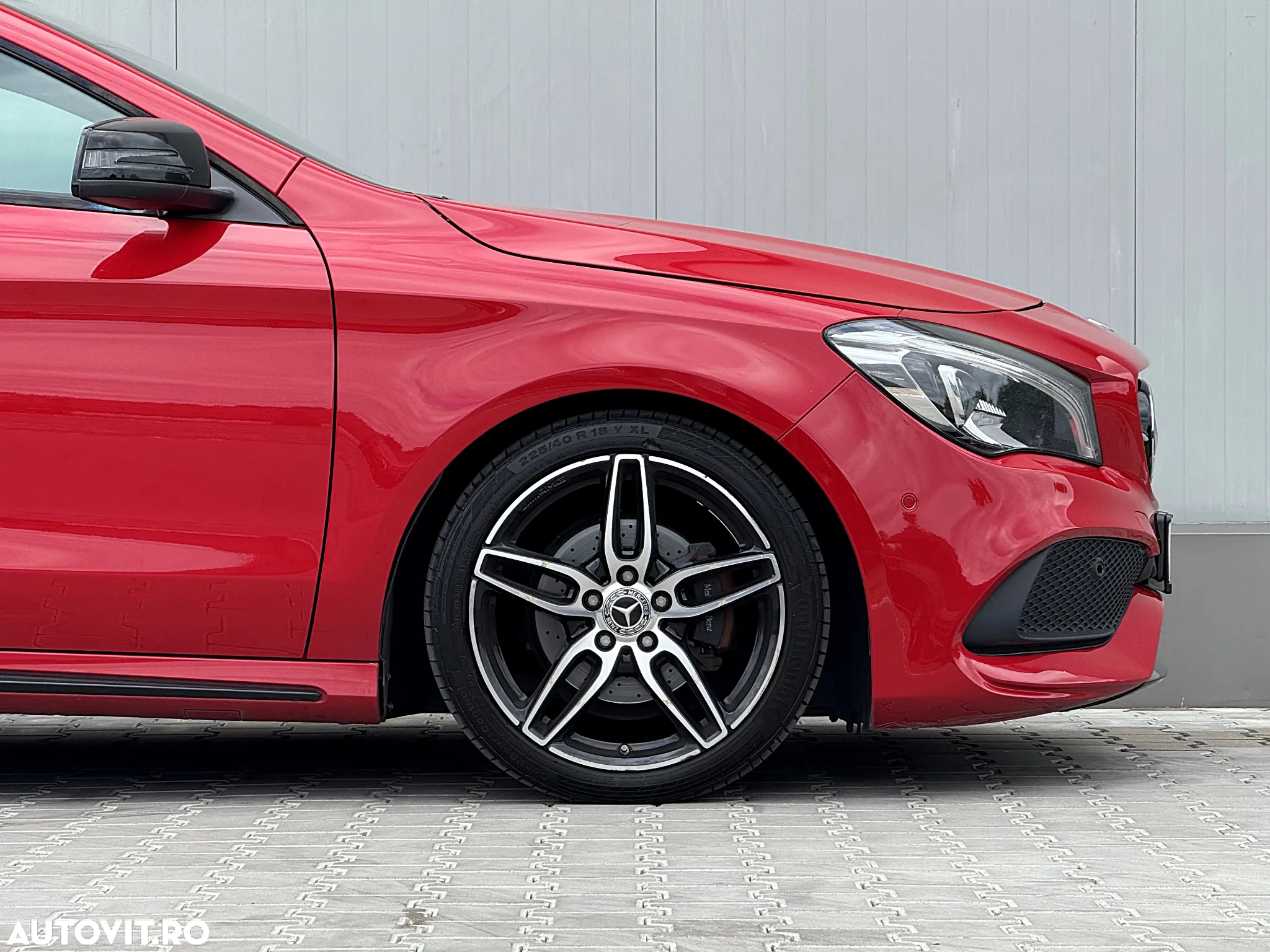 Mercedes-Benz CLA 200 d 4MATIC Aut. - 11