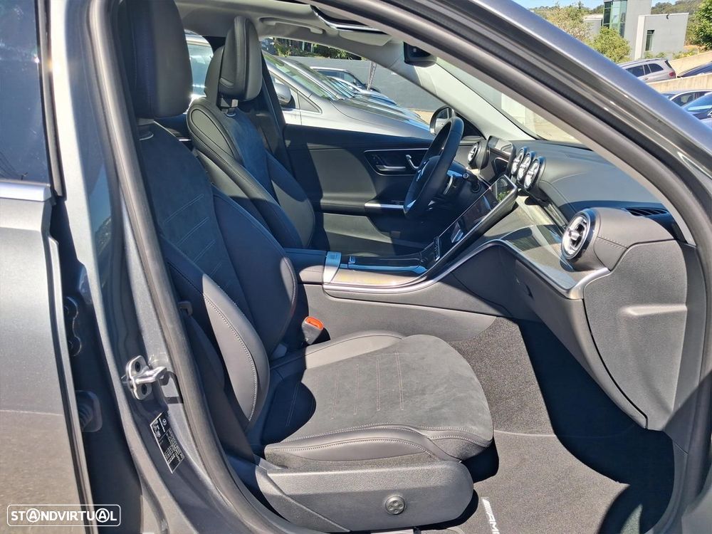 Mercedes-Benz C 300 de AMG Line - 15