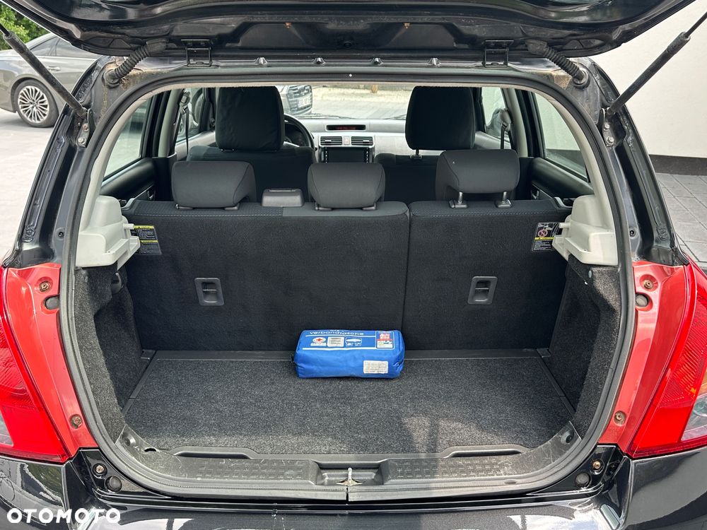 Suzuki Swift - 19
