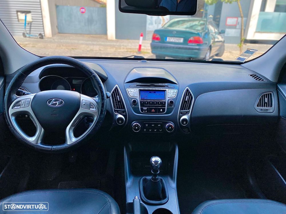 Hyundai ix35 - 11