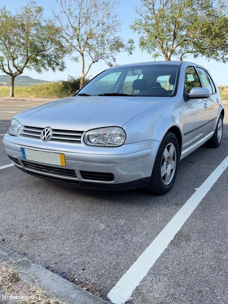 VW Golf 1.4i Conceptline - 1