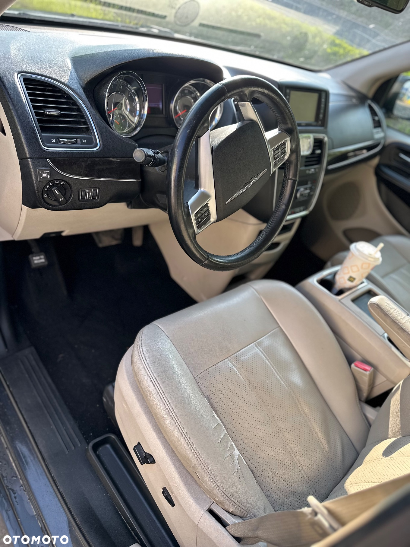 Chrysler Town & Country 3.6 Touring - 7