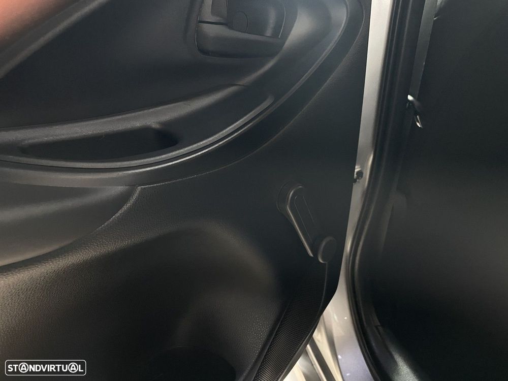Toyota Yaris 1.0 VVT-i Comfort - 41