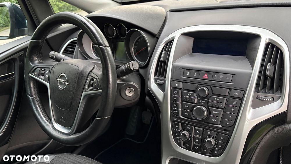 Opel Astra 1.6 Exklusiv - 26