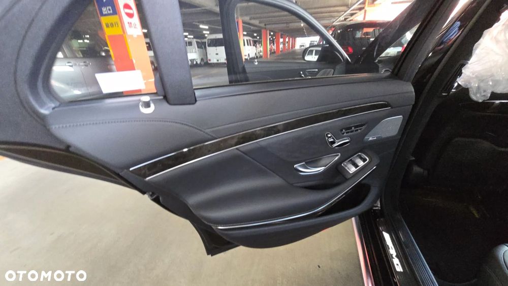 Mercedes-Benz Klasa S 63 AMG 4-Matic L - 28
