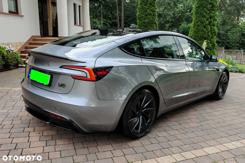 Tesla Model 3 Performance AWD - 5