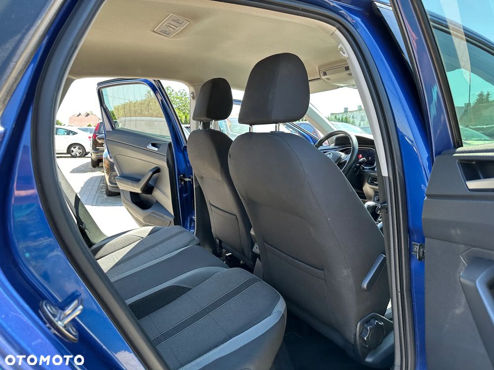 Volkswagen Polo - 26