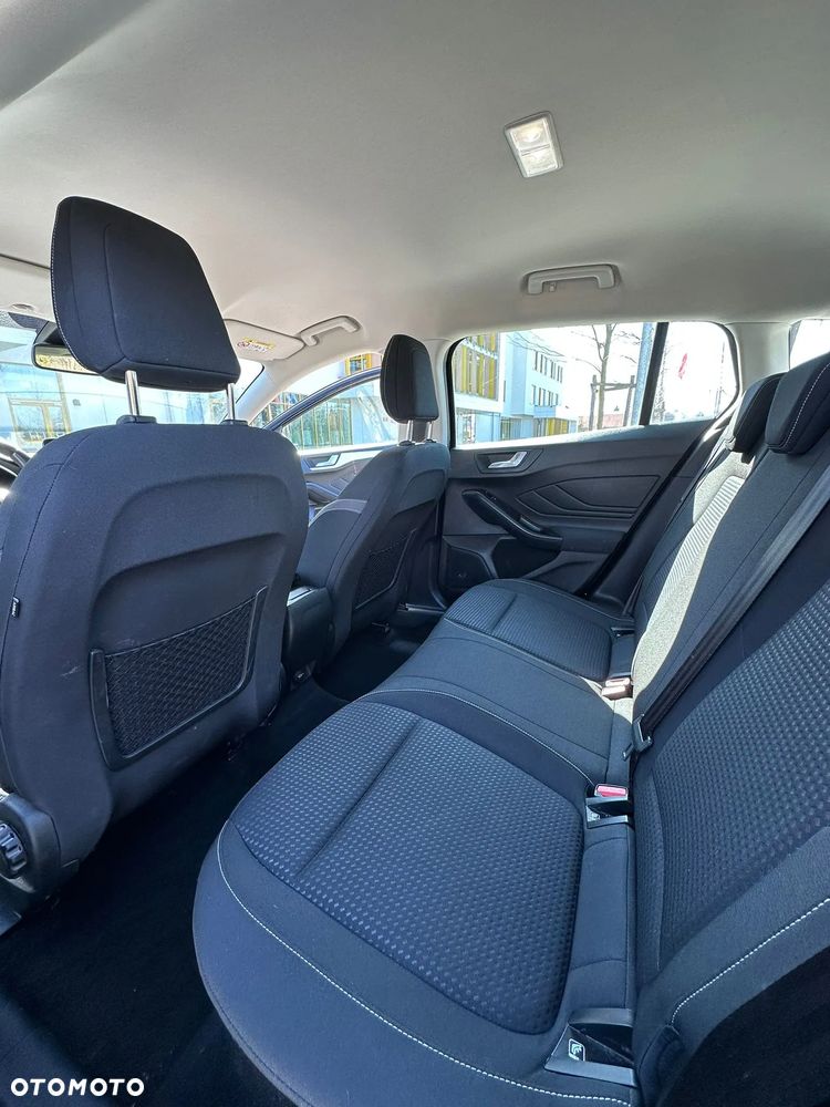 Ford Focus 1.5 EcoBlue STart-Stopp-System TITANIUM - 19