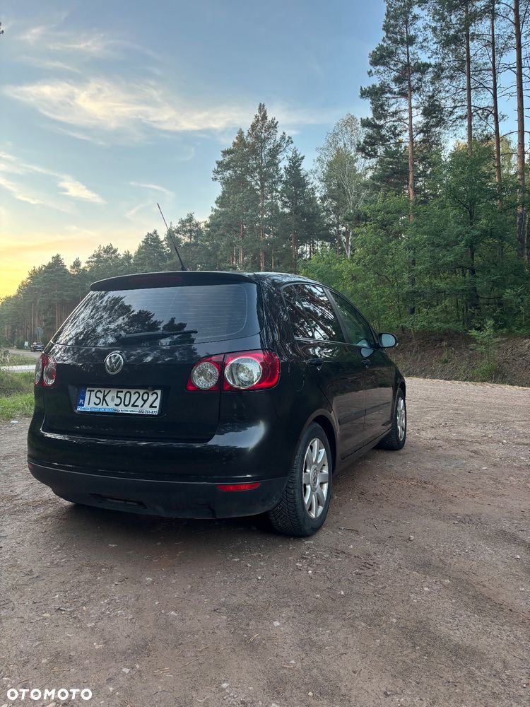 Volkswagen Golf Plus 1.6 Comfortline - 4