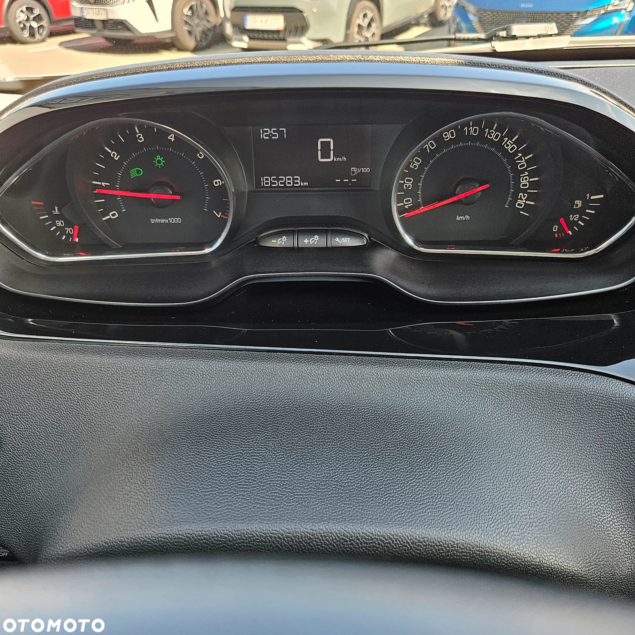 Peugeot 208 1.2 VTi Active - 11