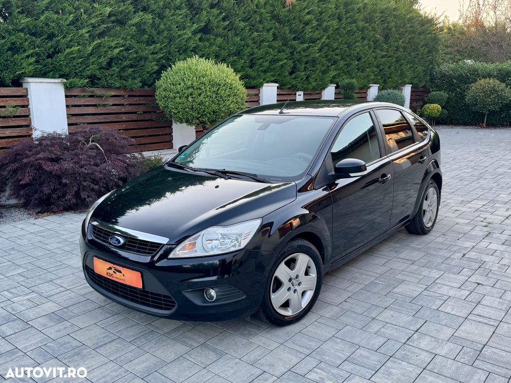 Ford Focus 1.6i Titanium - 4