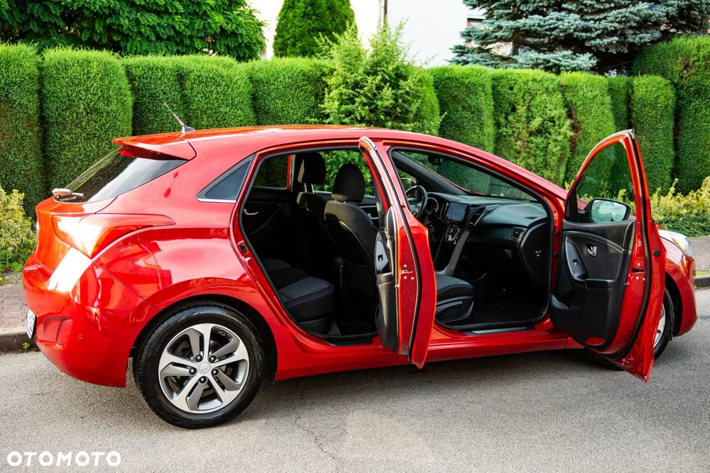 Hyundai i30 1.4 Comfort - 8
