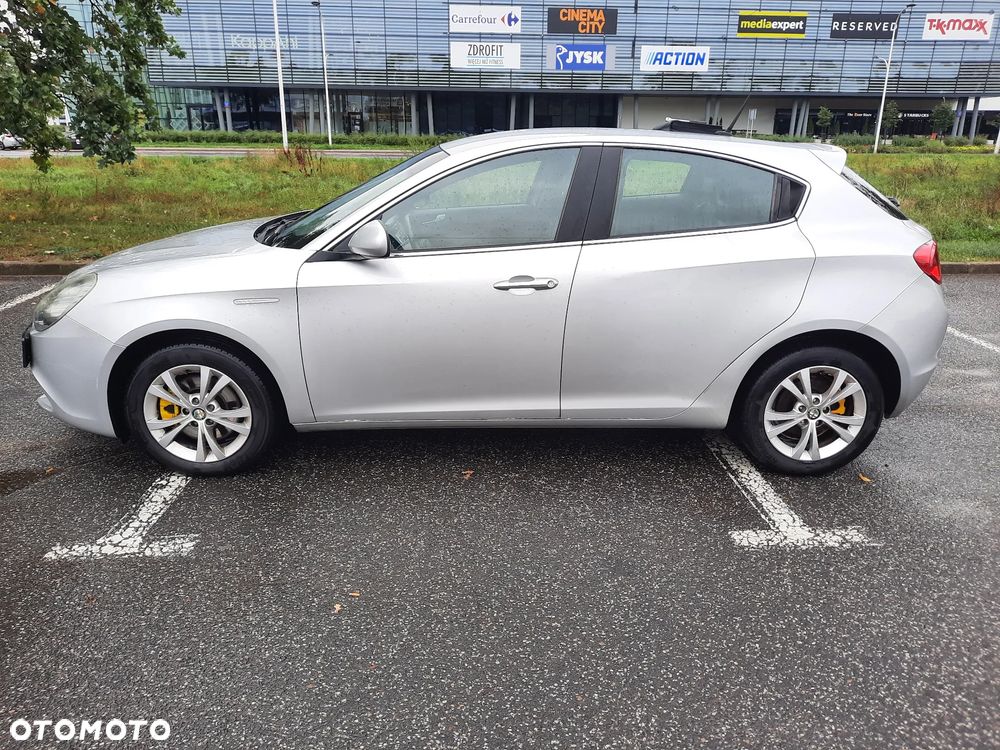 Alfa Romeo Giulietta 2.0 JTDM 16V Turismo - 1