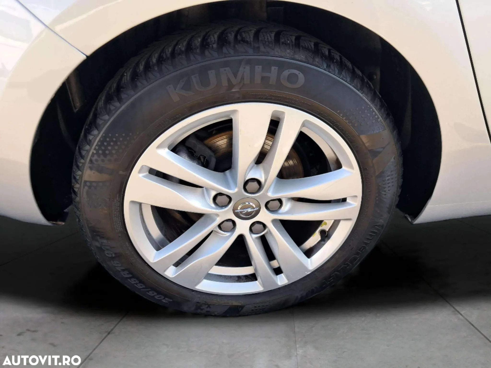 Opel Astra - 19