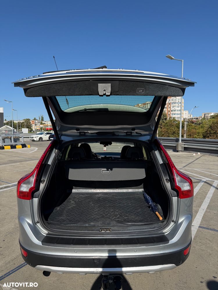 Volvo XC 60 D4 Momentum - 14