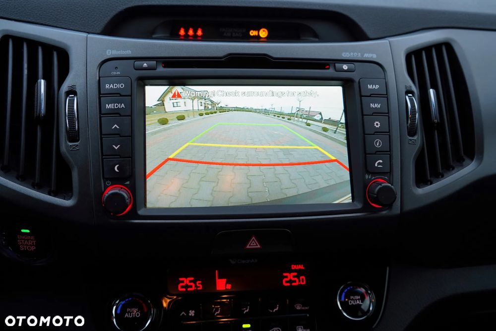 Kia Sportage 2.0 CRDI XL - 27